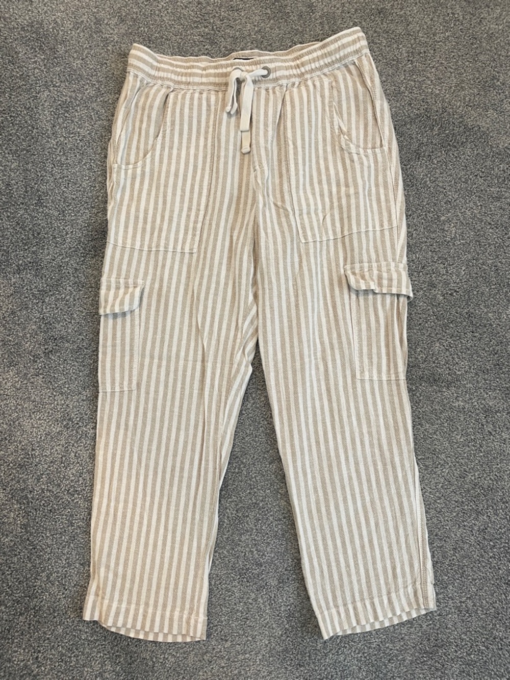 Anthropologie Beige and White Striped Ankle Pants